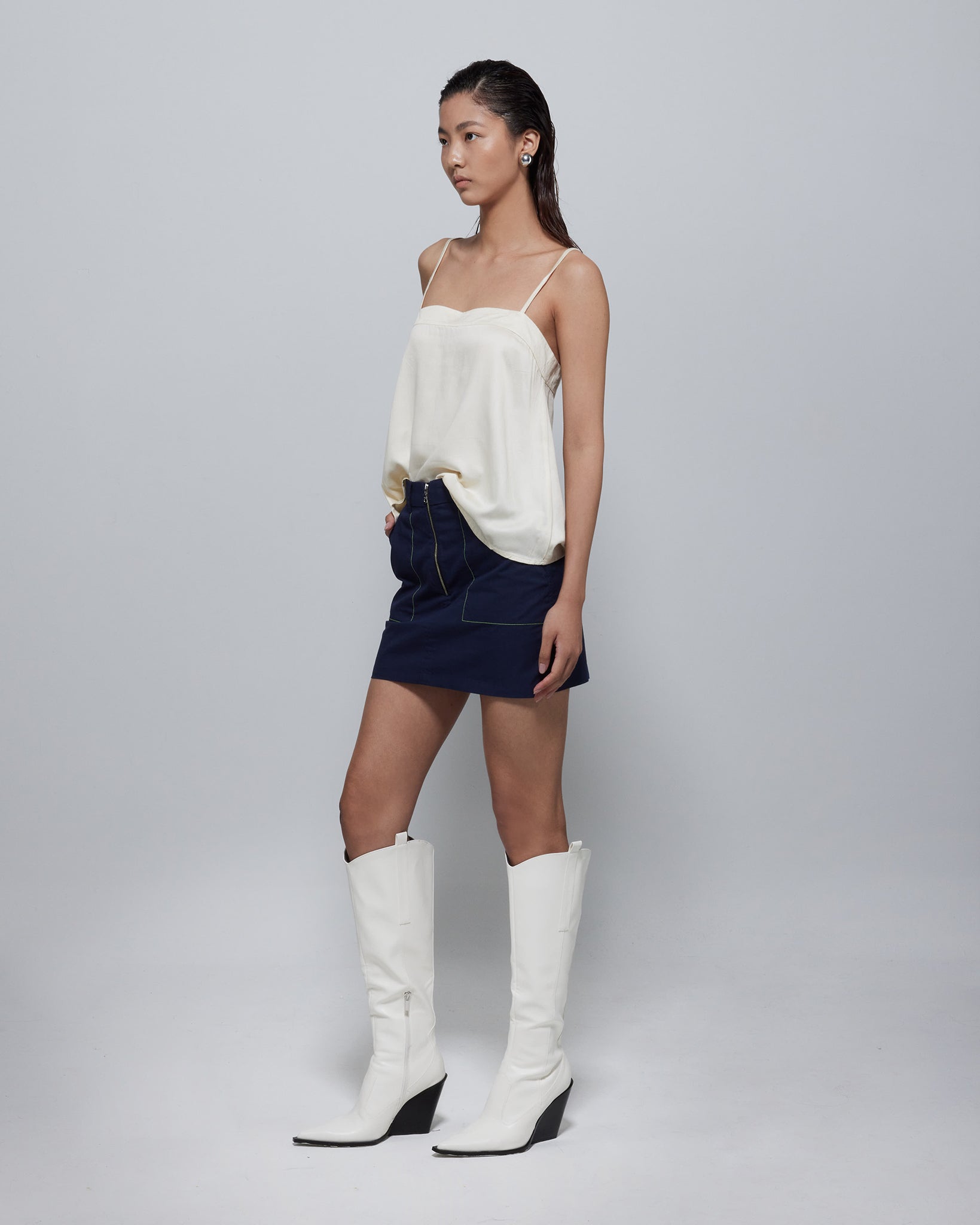 Hana Zipped TENCEL™ Mini Skirt Navy